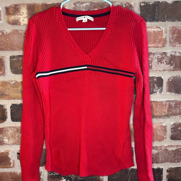 Tommy Hilfiger Women's V-Neck Sweater in Vibrant Red - Picture 1 of 4